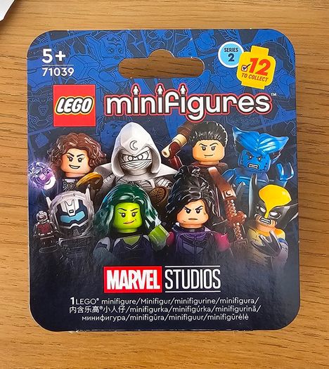 Lego Marvel Collectable Minifigures Series 2 Hawkeye and Echo