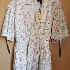 BNWT - QED London flower print blouse UK 12