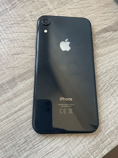 iPhone XR unlocked