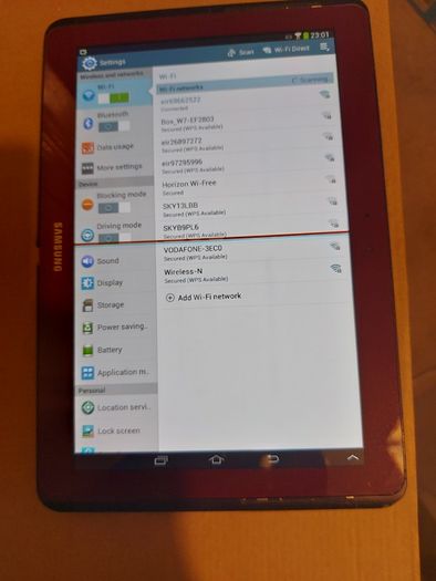 Samsung Galaxy Tab 2, 10.1 inch, Red, 16GB, Dead line of pixels across screen, otherwise good condition