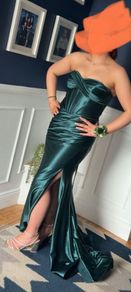 Dani`s Closet Debs Dress