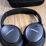 Bose headphones Image 2