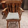 Kitchen Table & 6 Chairs Image 4