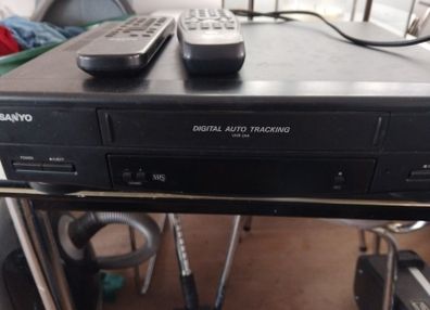 sanyo vcr