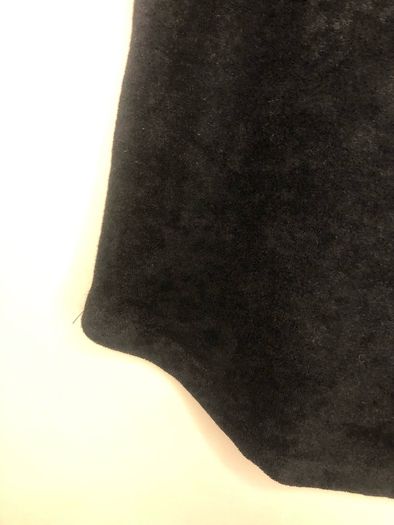 Boohoo black towely feel skirt (size 22)