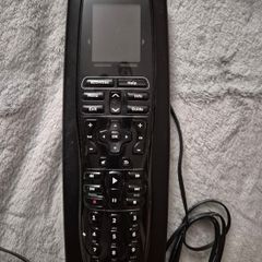Logitech Harmony one + remote