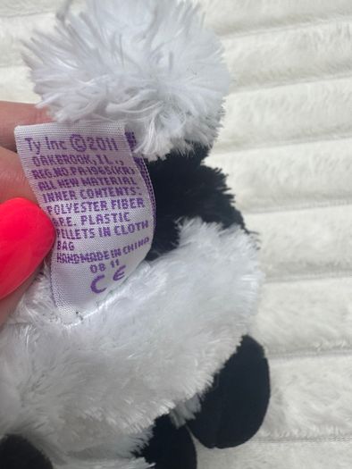 Ty Beanie Babies Daisy The Black And White Cow Used Please see pictures