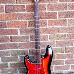 Squier P-Bass Special Left Handed