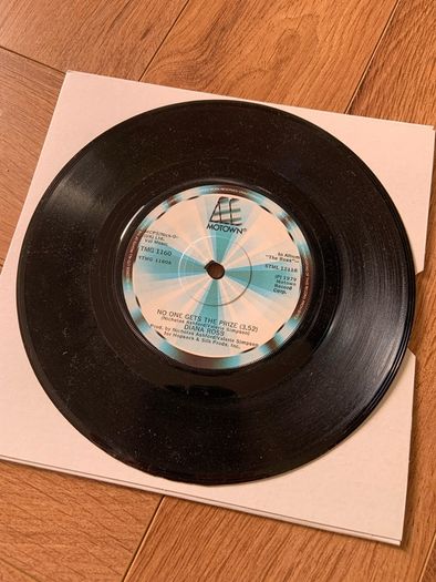 Diana Ross - No One Gets The Prize Vinyl 7"