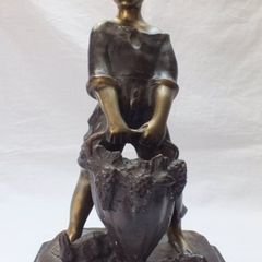 Giovanni De Martino (1870-1935) Street Boy 32cm, 4.7 kg - Patinated Bronze, Marble, Signed