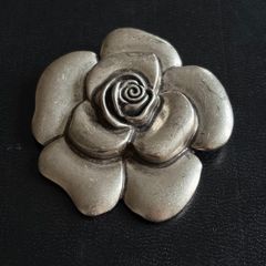 brooch