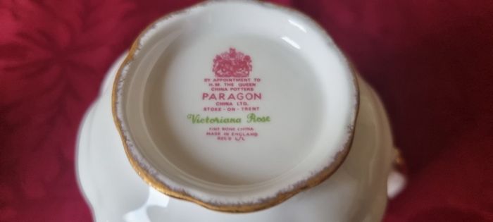 3 Piece Royal Albert / Paragon Victoriana Rose Bone China Gold Gilt Cake Plate, Sugar Bowl And Milk Jug Set Made In England