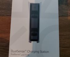 DualSense charging station