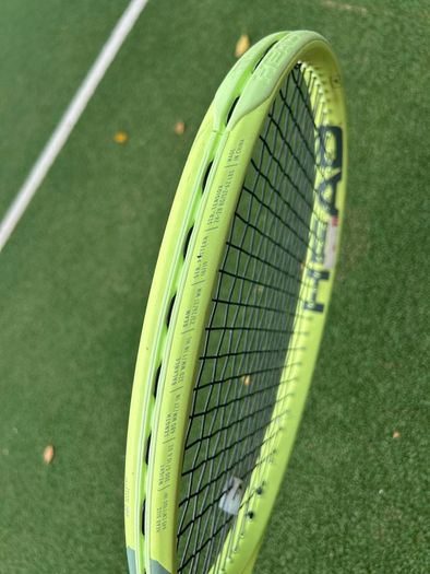 Head Extreme MP Tennis Racket