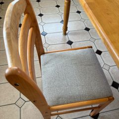 Used Solid Wood Table in Very Good Condition and 6 Brand New and Unused Solid Wood Chairs to Match