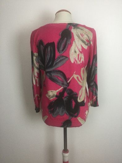 Next pink floral lightweight jumper size 14 price includes postage