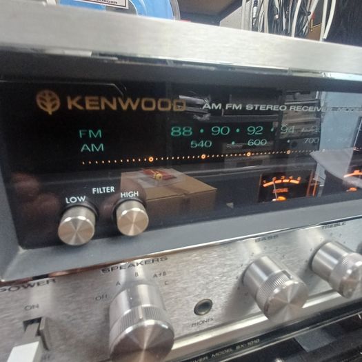 Hifi Gold from the Japanese Golden era 1970s STUNNING condition Rare Kenwood KR-6600 Monster receiver huge power 80W  Runs 3xpairs  of speakers immaculate fully serviced and pots all cleaned