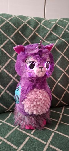 Hatchimals Llalacorn Interactive Purple Llama Talks Lights Up Grows 32 inches.
