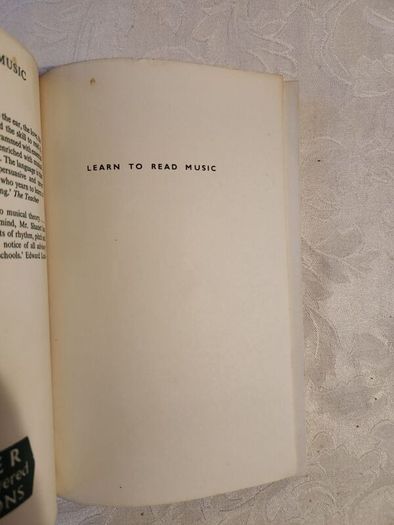 3 X Music Books Vintage For Sale. 1 X The Rudiments Of Harmony By G.a. Macfarren. Large Volume Hardback. 2 X Pianist's Handbook.  V1. By Franklin Peterson. Hardback In Good Condition.  3 X Learn To Read Music. By Howard Shanet. 1969 Paperback In Good Cond