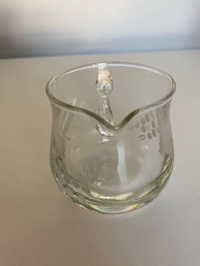 Small glass jug - leaf design
