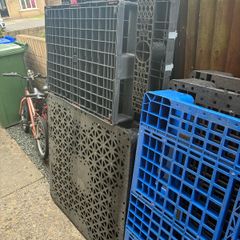 Plastic pallets