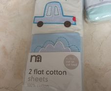 Mothercare  2 Flat Cotton  Sheets. Fit : Cot or Cot Bed. B.N.W.T
