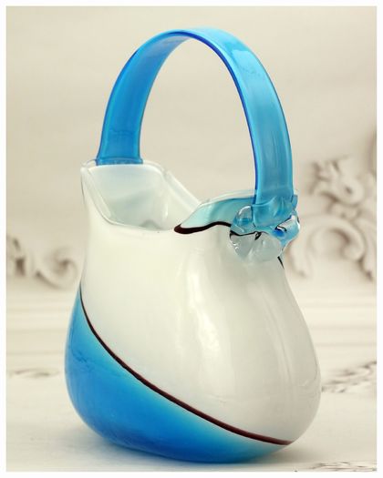 Murano Vincenza Art Glass Handbag Vase