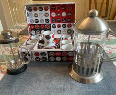 Coffee Time set with two cafetieres - excellent condition