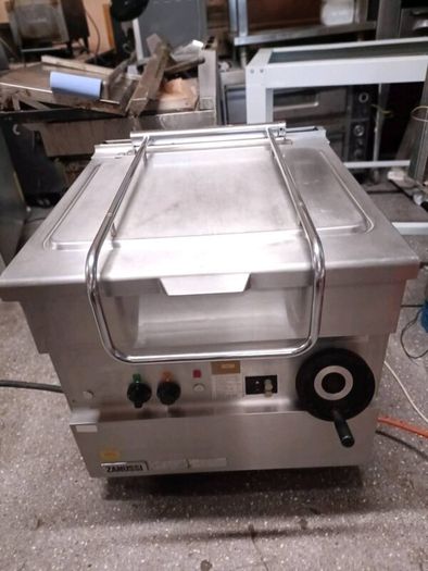 Zanussi bratt pan