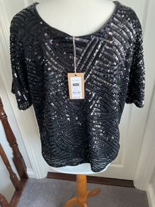 Sequin Top Gallery Medium