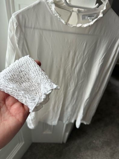 White Ruffle Blouse / Size S