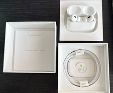 AirPods pro 2nd generation with MagSafe Charging Case