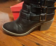 London Rebel Black Ankle boots