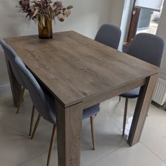 Dining Table and 4 Chairs