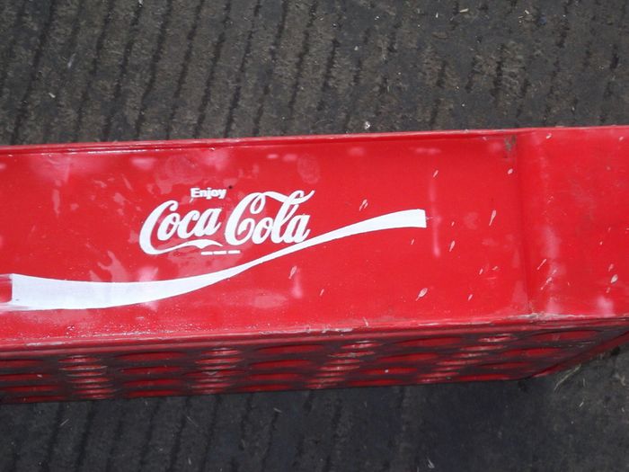 2 vintage coca cola crates