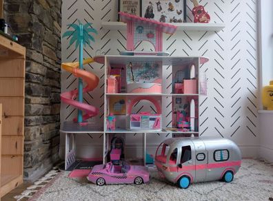 LOL Doll house, Camper and Car