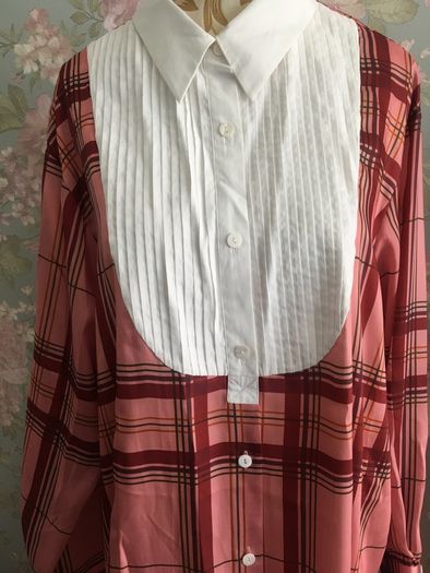 Zara studio . New . Size M.