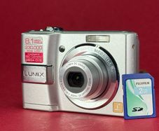 Panasonic Lumix DMC-LS80