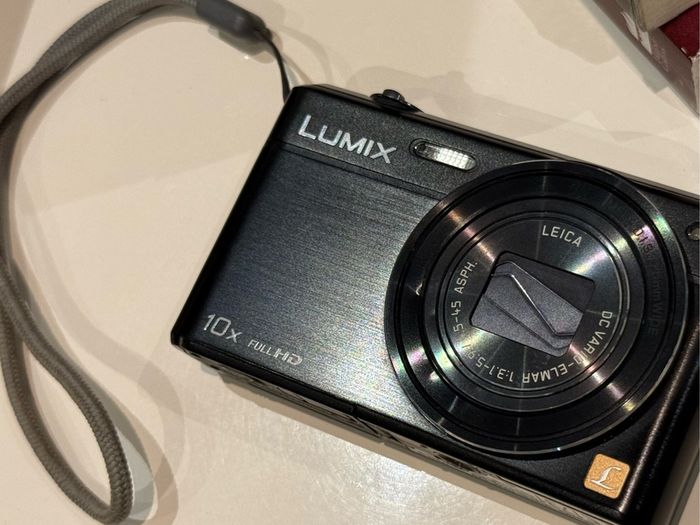 Panasonic Lumix DMC-SZ9 Digital Camera - Black (Boxed, Mint, Wi-Fi)
