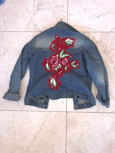 denim jacket size small