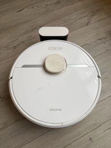 Dreame Robot Vacuum D9