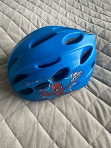 kids helmet Spider-Man age 3-6 ultra light like new