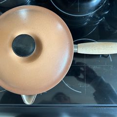 Vintage La Mama Le Creuset Farmhouse Pot