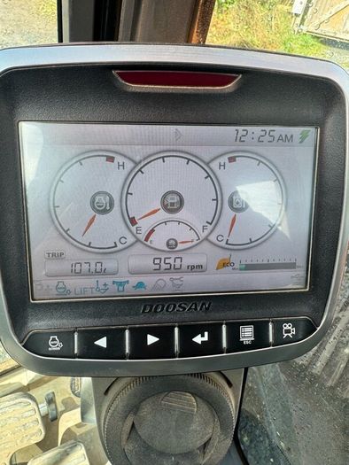 Doosan DX 140