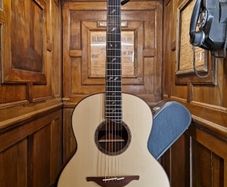 Lowden F-50