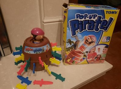 Pop-up Pirate! Game by Tomy.