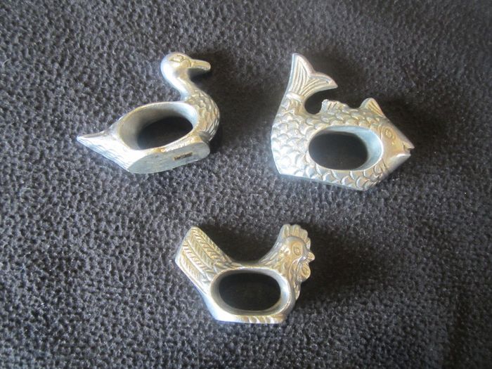 silver metal pewter napkin holders