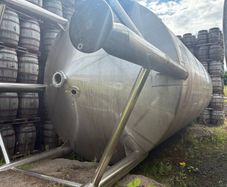 Stainless steel tanks