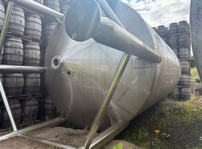 Stainless steel tanks