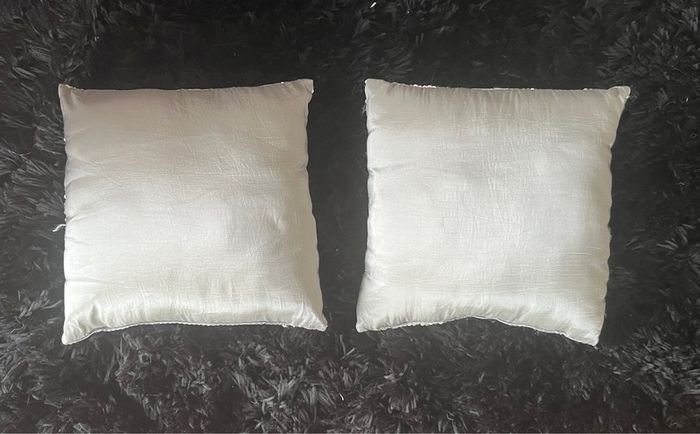 2 silver sequin square throw cushions 28cm x 28cm EUC